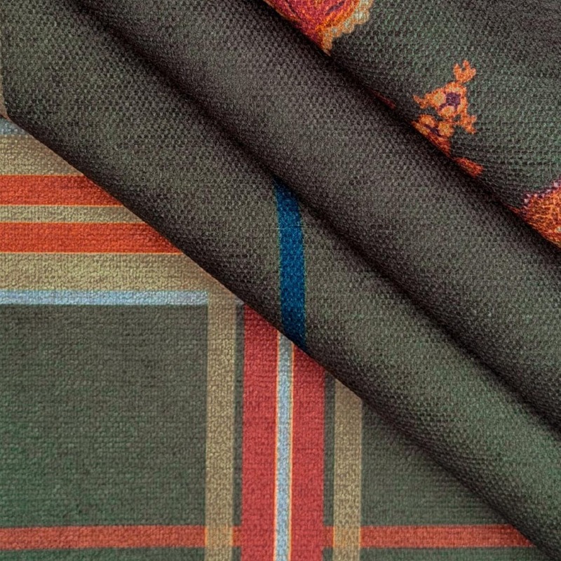 Close do tecido Windsor com paisley e listras